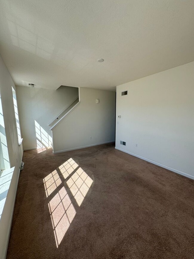 1237 Ledge Dr in York, PA - Building Photo - Building Photo