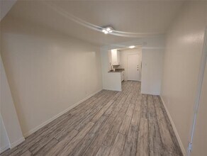 4211 Newton Ave in Dallas, TX - Building Photo - Building Photo