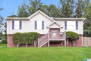 10 Patrick St in Odenville, AL - Building Photo