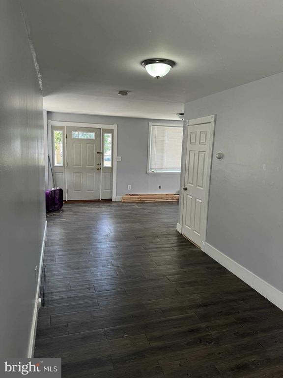 2 E Mill Rd in Maple Shade, NJ - Building Photo - Building Photo