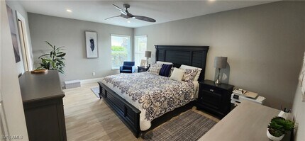 421 Kings Way in Naples, FL - Building Photo - Building Photo