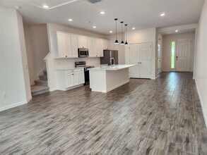 7066 Bolanzo Aly in Oakland, FL - Building Photo - Building Photo