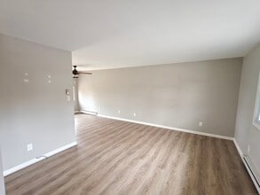 700 High Street Ext in Thomaston, CT - Building Photo - Building Photo