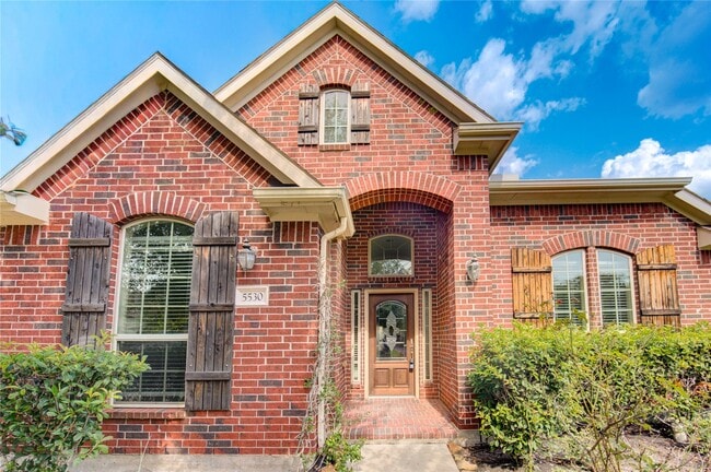 property at 5530 Mangrove Creek Ln