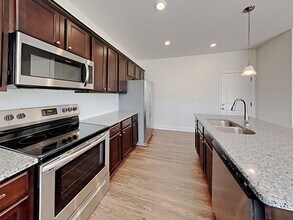 417 Bluewater Dr in Nashville, TN - Building Photo - Building Photo