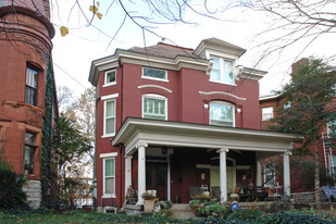 1415 Highland Ave in Louisville, KY - Building Photo