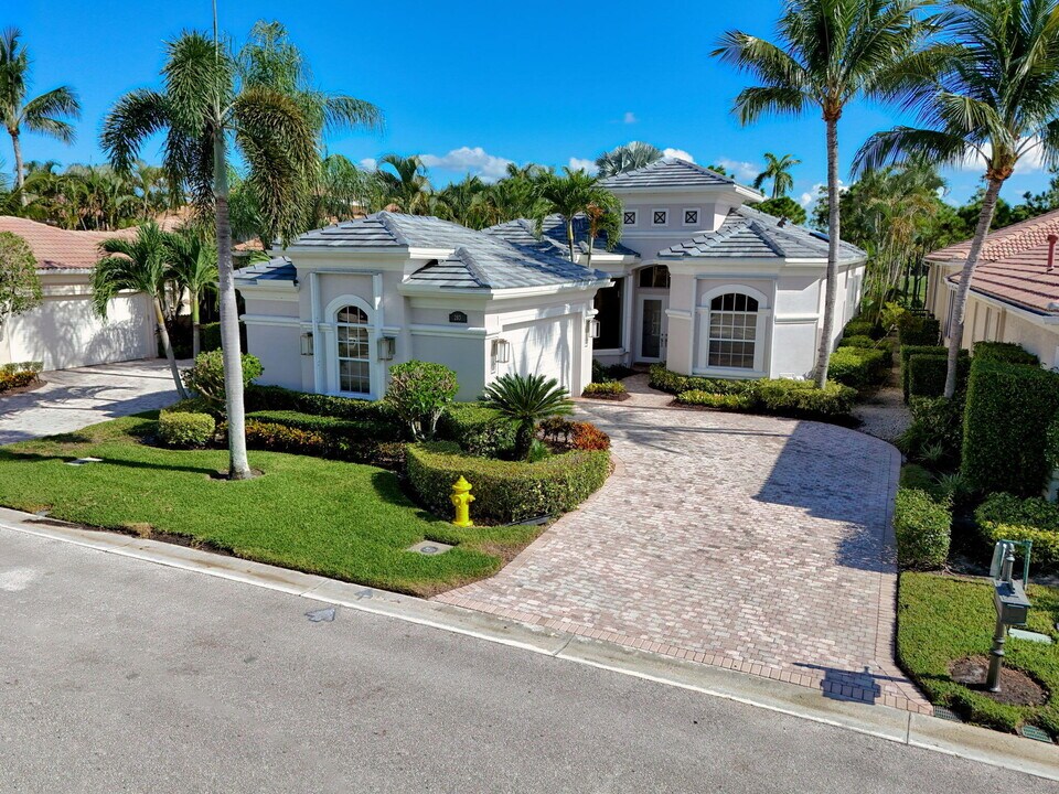 283 Porto Vecchio Way in Palm Beach Gardens, FL - Building Photo