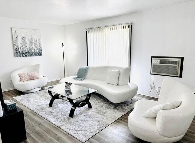 4815 Creek View Rd in Rockford, IL - Building Photo - Building Photo