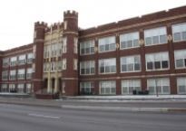 Roosevelt School Apartments in Decatur, IL - Foto de edificio - Building Photo