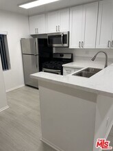 11730 Sunset Blvd in Los Angeles, CA - Building Photo - Building Photo