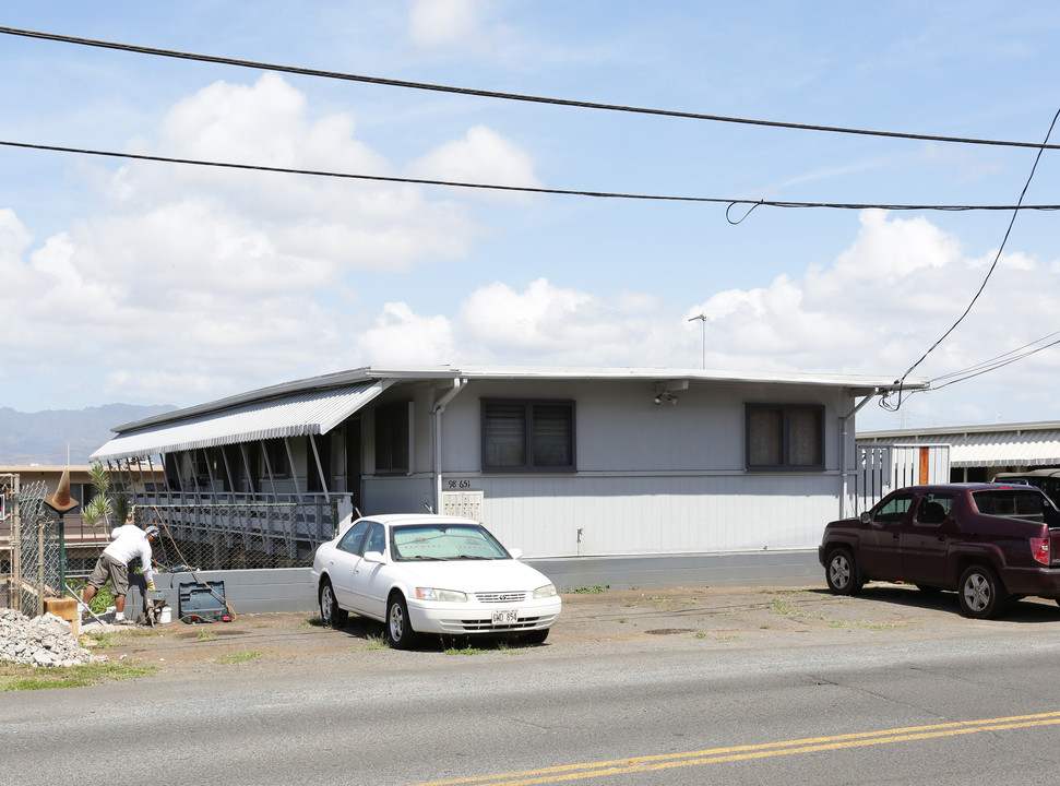 98-651 Moanalua Loop in Aiea, HI - Building Photo