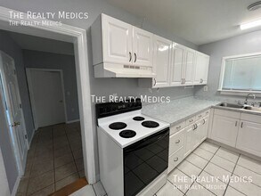 3725 E Fort King St in Ocala, FL - Building Photo - Building Photo