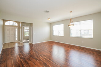 16306 Bridgeglade Ln in Lithia, FL - Building Photo - Building Photo