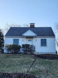 344 Woodland View Dr