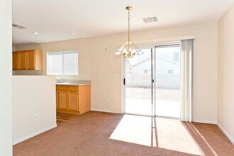 9983 Shallot Ct in Las Vegas, NV - Building Photo - Building Photo