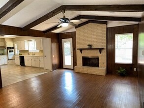 5401 Salem Hill Dr in Austin, TX - Building Photo - Building Photo