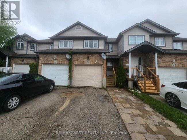 property at 14 Copper Leaf St