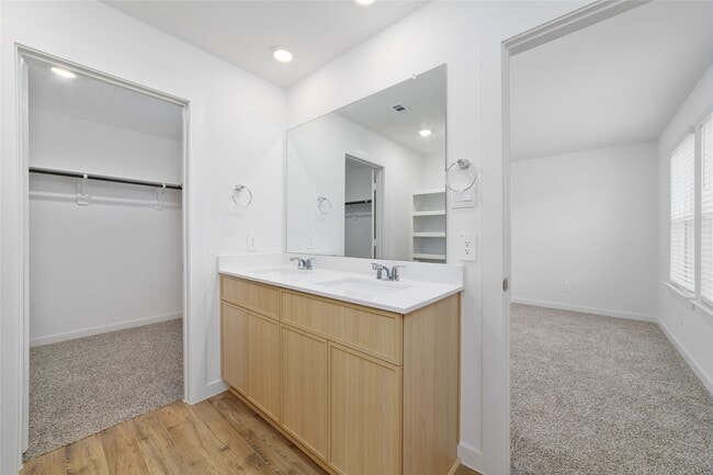 property at 3530 Blue Mockingbird St