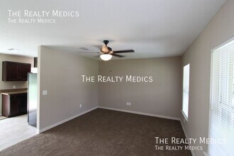 15593 SW 48th Ave in Ocala, FL - Building Photo - Building Photo