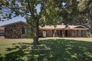 11616 FM428 in Aubrey, TX - Building Photo