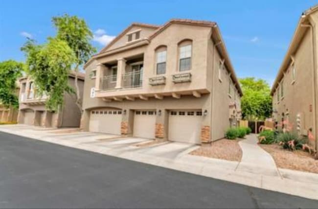 16620 S 48th St in Phoenix, AZ - Building Photo - Building Photo