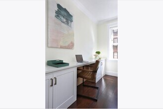 140 Commonwealth Ave in Boston, MA - Building Photo - Building Photo