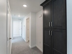 8362 S Iris Lumi Ln in Sandy, UT - Building Photo - Building Photo