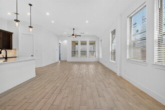 10727 River Walk Dr in Missouri City, TX - Building Photo - Building Photo