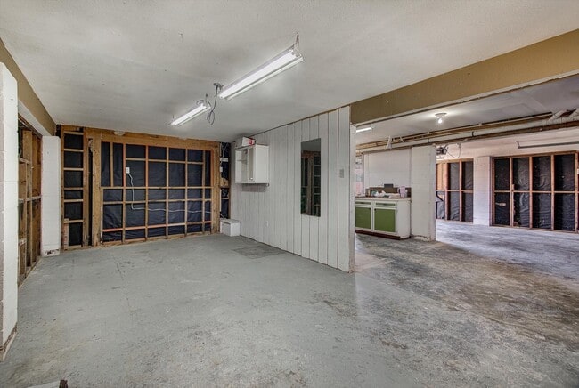 property at 170 Barracuda St