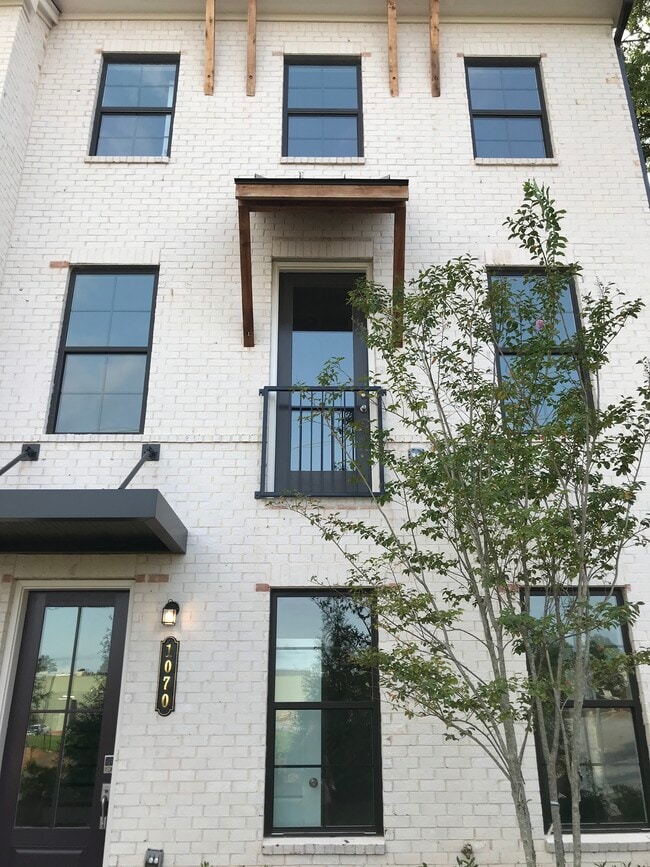property at 1070 Aster Rd