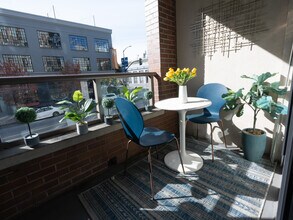 88 King St, Unit 115 in San Francisco, CA - Building Photo - Building Photo