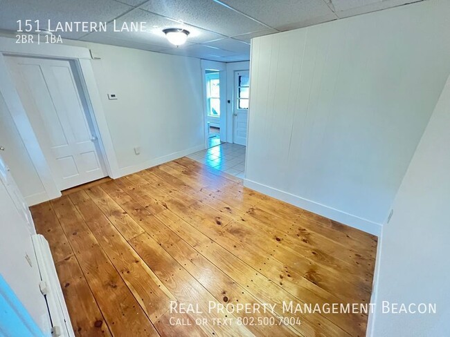 151 Lantern Ln in Hartford, VT - Building Photo - Building Photo