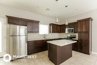 2000 N 36th St in Phoenix, AZ - Building Photo - Building Photo