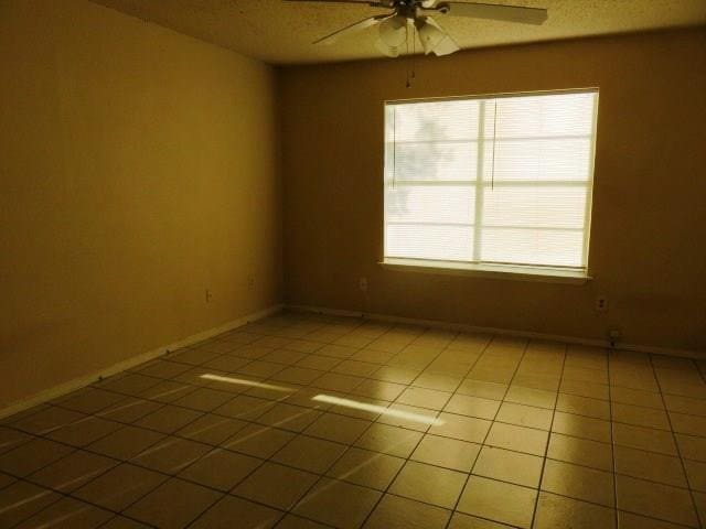 522 Lenora Dr in Taylor, TX - Building Photo - Building Photo