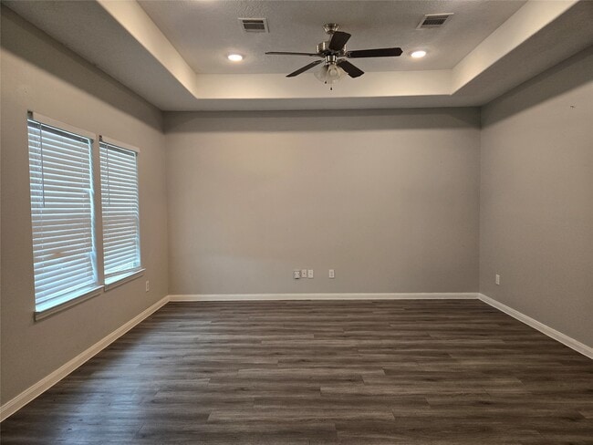 41 Rd 5102 in Cleveland, TX - Building Photo - Building Photo