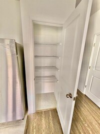 473 Madison Dr photo'