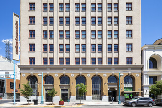 Sunrise Bank in Albuquerque, NM - Building Photo - Building Photo