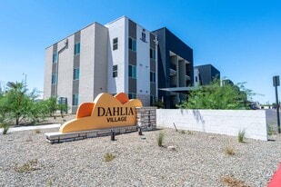 Dahlia Village in Phoenix, AZ - Building Photo