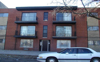 4950 S King Dr in Chicago, IL - Building Photo - Building Photo