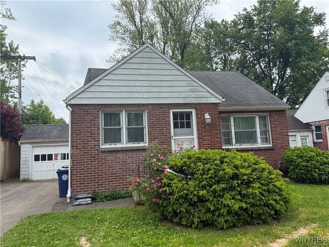 63 Norman Pl in Buffalo, NY - Building Photo - Building Photo