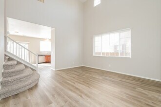 7441 S Mobile St in Aurora, CO - Building Photo - Building Photo