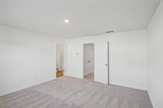505 Campeche Dr in Locust Grove, GA - Building Photo - Building Photo