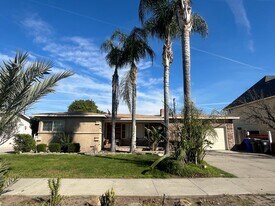 1503 Norboe Ave in Corcoran, CA - Building Photo