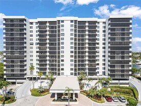 3420 S Ocean Blvd in Highland Beach, FL - Building Photo