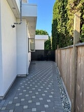 5406 Cathay Rd in Richmond, BC - Building Photo - Building Photo