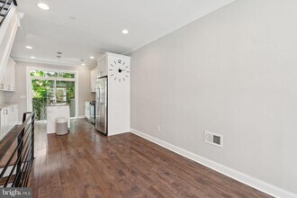 520 Pierce St in Philadelphia, PA - Building Photo - Building Photo
