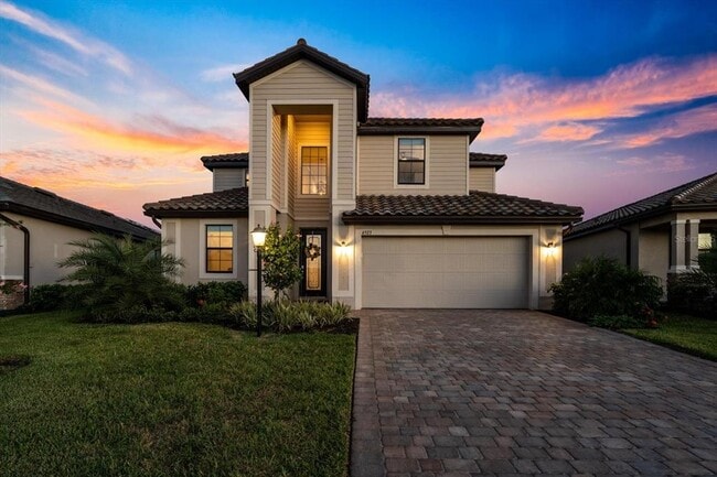 6523 Clairborne Ln in Bradenton, FL - Building Photo - Building Photo