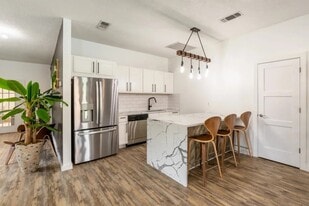 The Pointe at Westland in Cleveland, TN - Building Photo