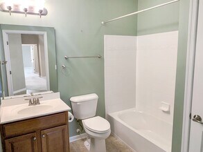 910 Westwood Village Way in Midlothian, VA - Building Photo - Building Photo