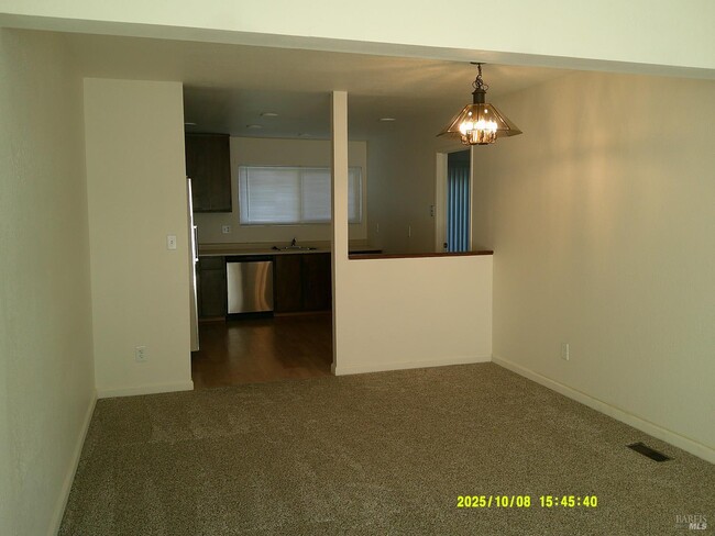 749 Beelard Dr in Vacaville, CA - Building Photo - Building Photo